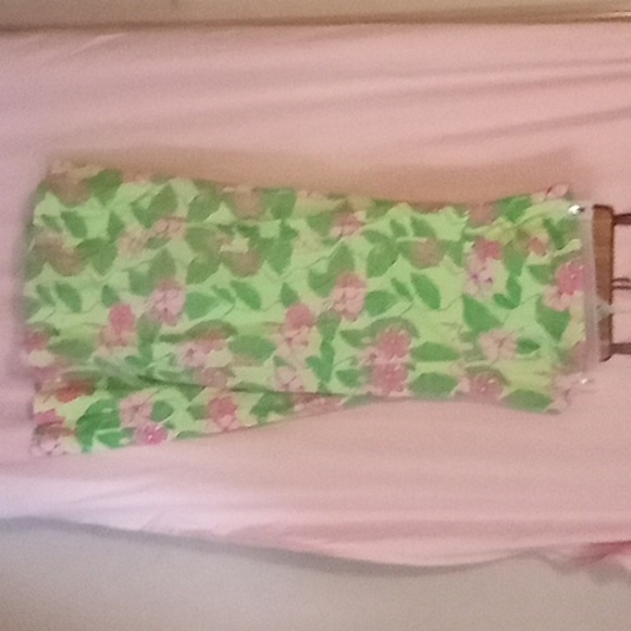 Dress - Picture 1 of 2